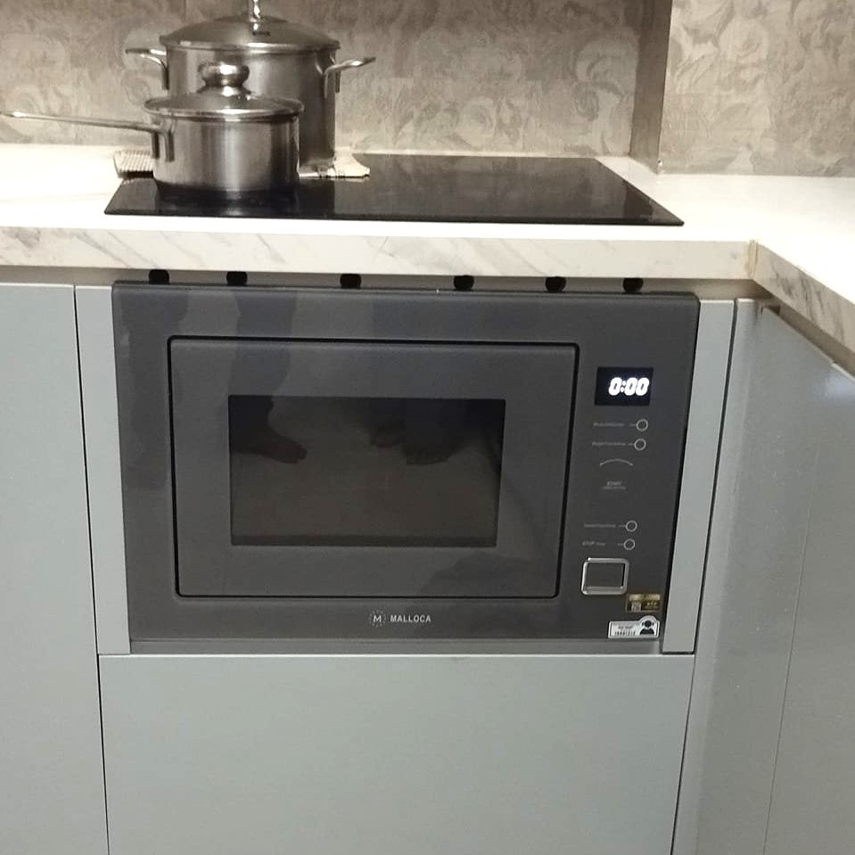 Hình ảnh thực tế lò vi sóng Malloca MW-927BG Kính Đen Hình ảnh thực tế lò vi sóng Malloca MW-927BG Kính Đen