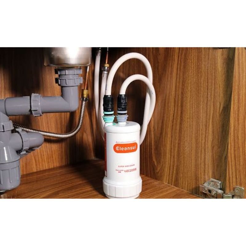 Hình ảnh thực tế thiết bị lọc nước dưới bồn rửa Cleansui EU101 Hình ảnh thực tế thiết bị lọc nước dưới bồn rửa Cleansui EU101