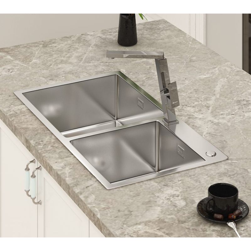 Hình ảnh thực tế vòi rửa bát nóng lạnh Konox KN1209 Hình ảnh thực tế vòi rửa bát nóng lạnh Konox KN1209