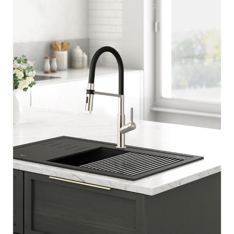 Hình ảnh thực tế vòi rửa bát nóng lạnh Konox Tema Nickel Hình ảnh thực tế vòi rửa bát nóng lạnh Konox Tema Nickel