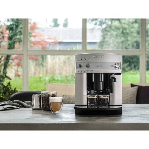 Ảnh thực tế máy pha cafe DeLonghi Magnifica ESAM 3200