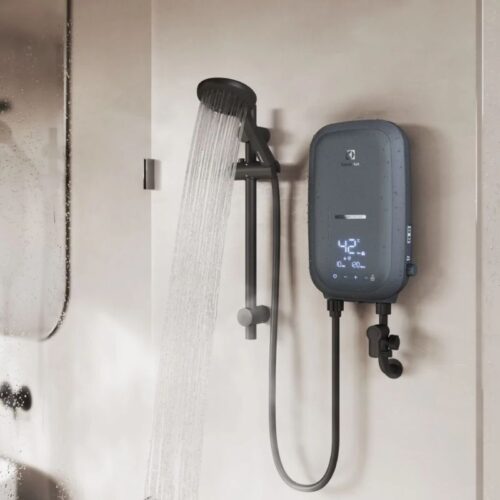 Ảnh thực tế máy nước nóng Electrolux EWE451SB-G6