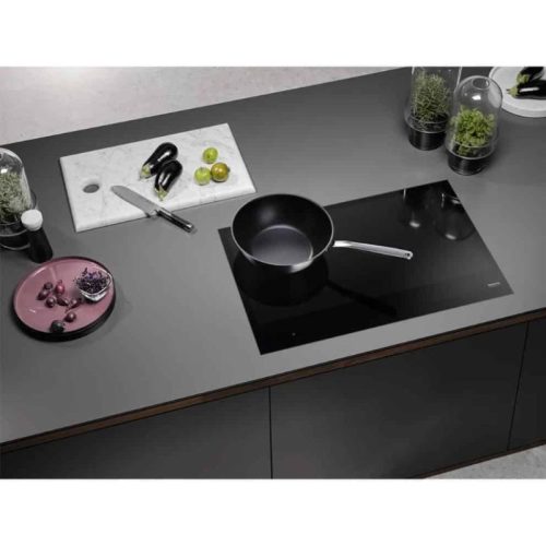 Ảnh bếp từ đa điểm Miele KM 7678 FL lắp âm