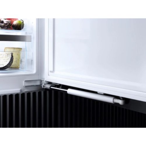 Cánh tủ lạnh Miele K 7764 E