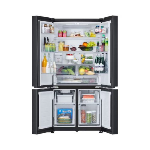 Bên trong tủ lạnh LG Inverter 575 lít LFB58BLMA